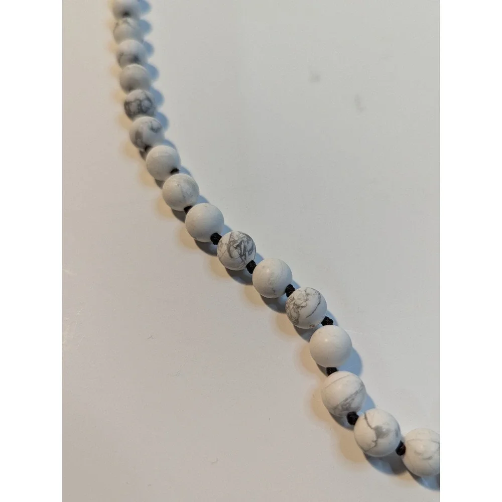 NEW‎ L Rae necklace white howlite & antler